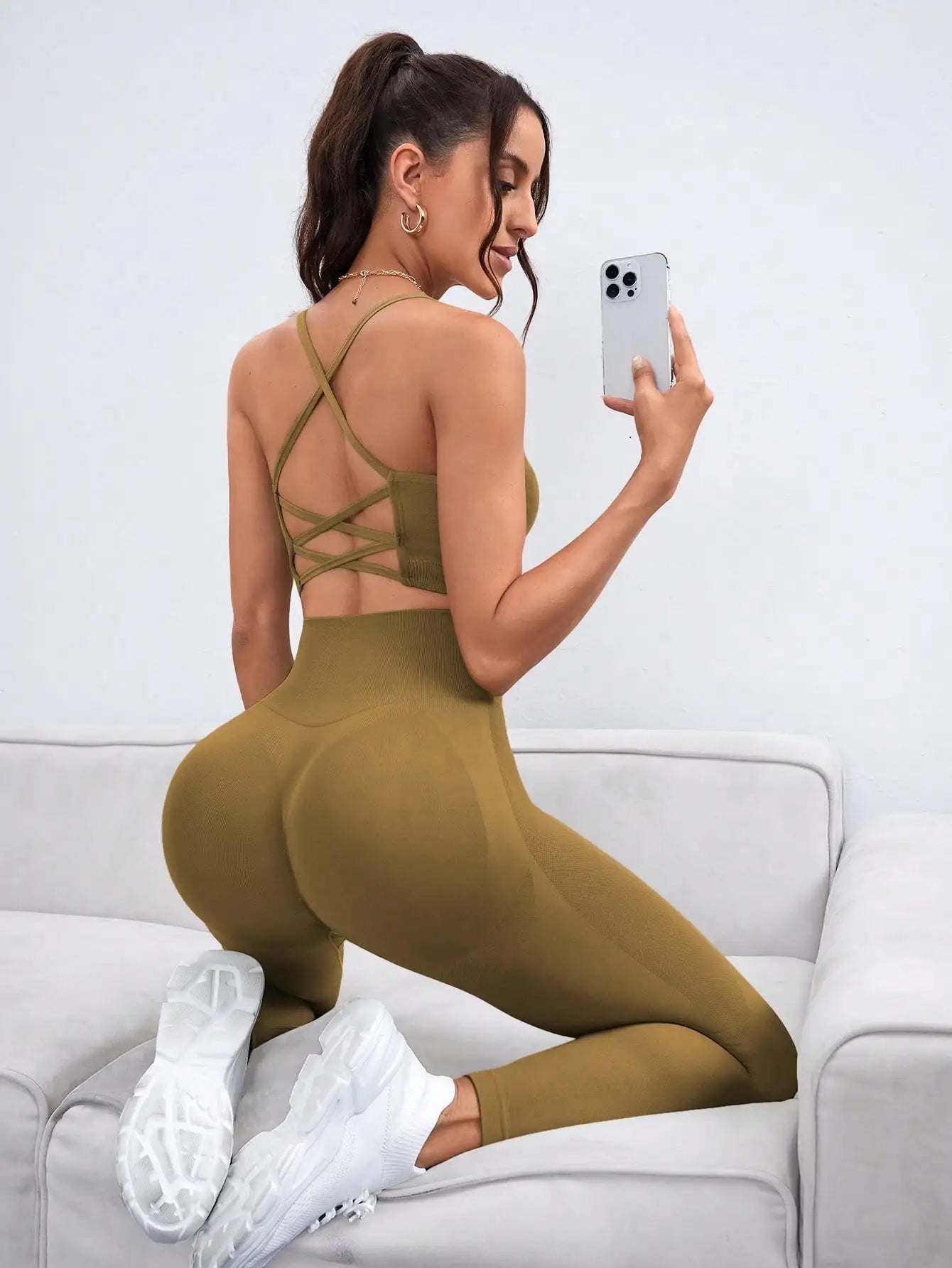 Seamless High Elasticity Women Yoga Set Backless Workout Sports Bra Leggings