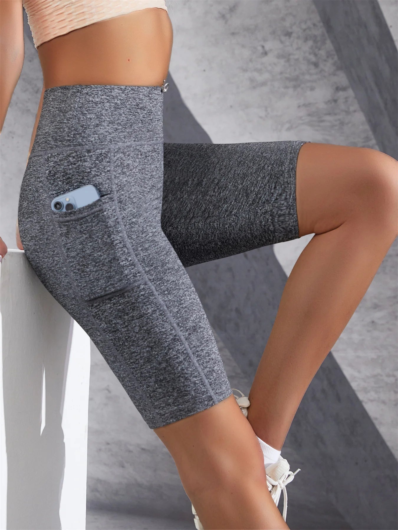 Women Solid Color Yoga Shorts Jogging Running Cycling Fitness Sportswear