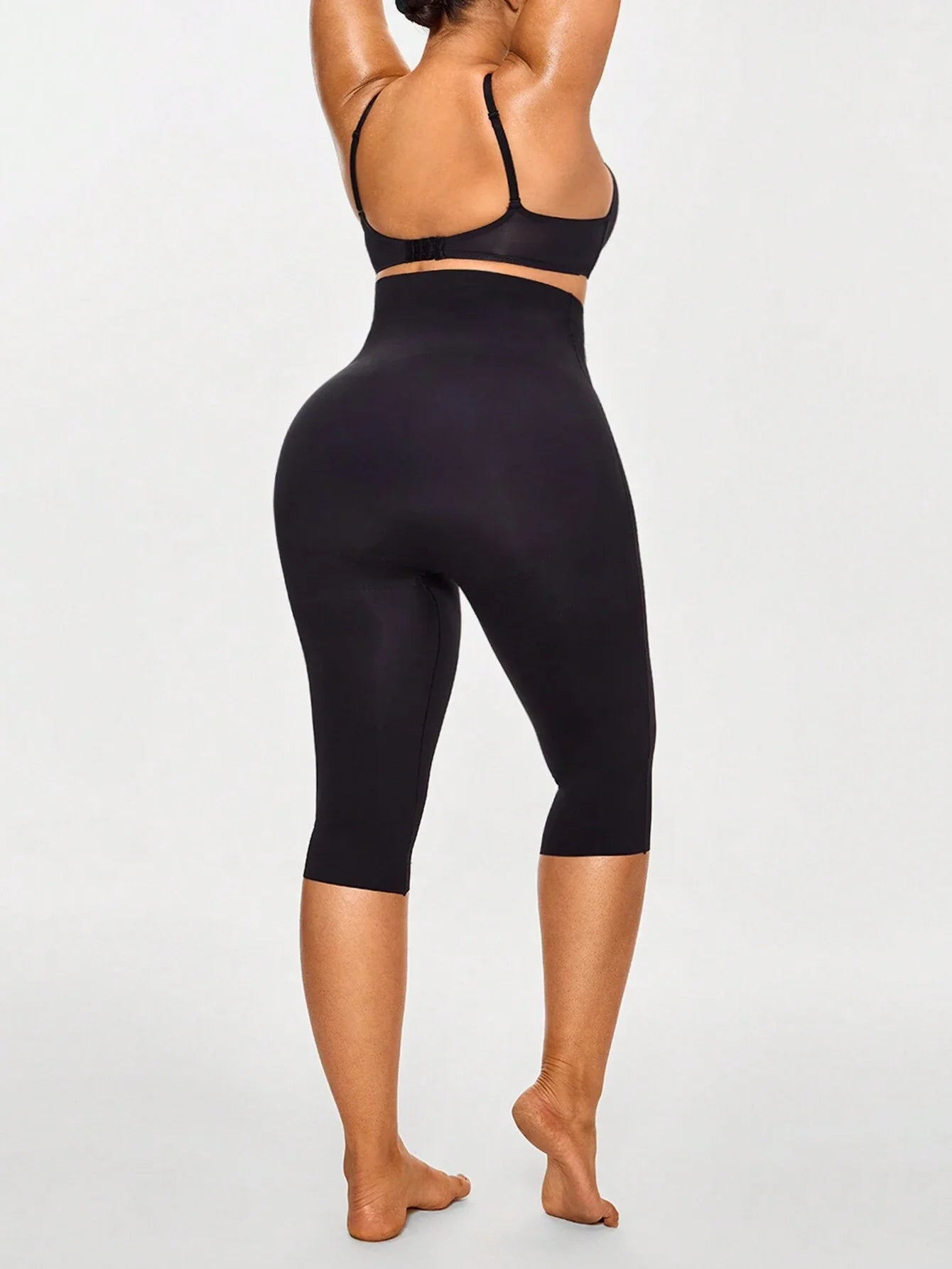 High Waisted Shaping Capri Legging Butt Lifter Tummy Thigh Control